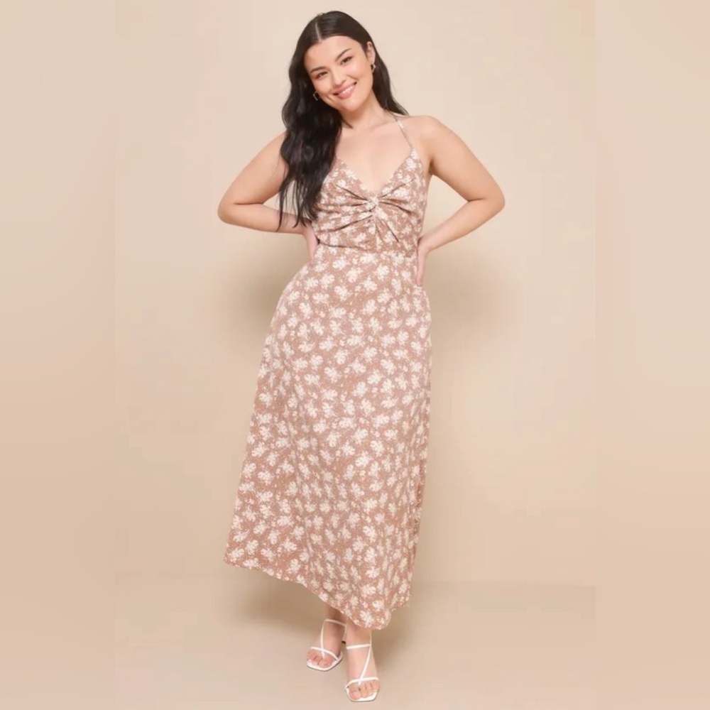 Lulu’s Strappy Back Maxi Dress
